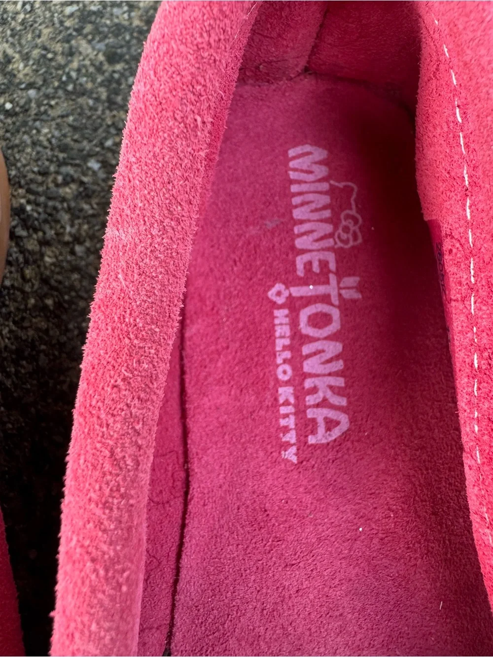 Minnetonka soft pink